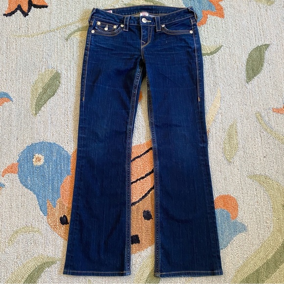 True Religion I Becky QT I Mid-Rise Boot Cut Jeans - Picture 2 of 16